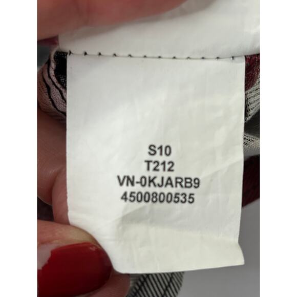 Vans men's black/red plaid button up long sleeve shirt, size M - Picture 6 of 9